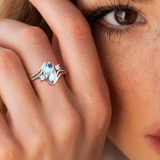 ✨Geometrisk oval ring i 925 sterlingsølv med zirkoniadetaljer💍